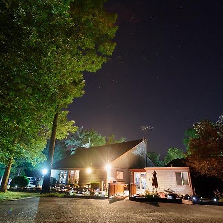 Williamsburg Camping Resort One Bedroom Cabin 3 Croaker Exterior photo