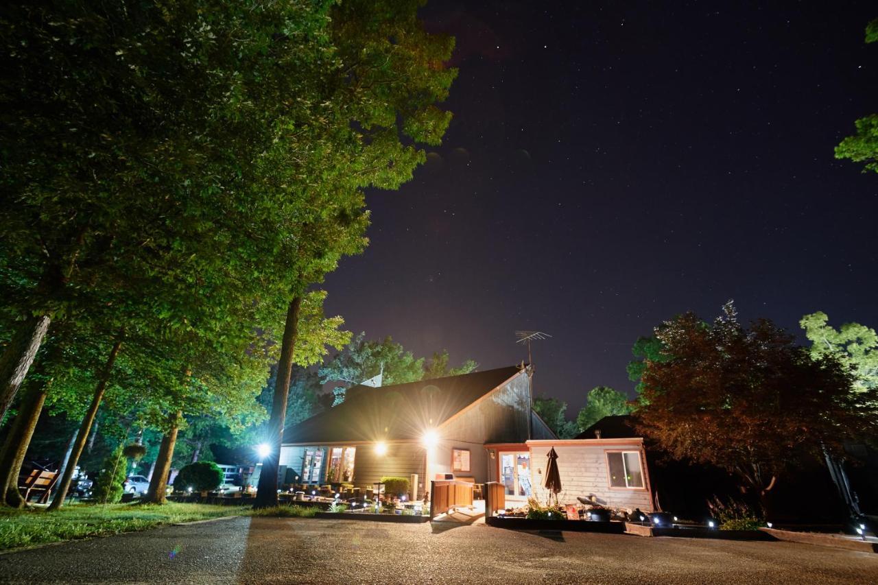 Williamsburg Camping Resort One Bedroom Cabin 3 Croaker Exterior photo